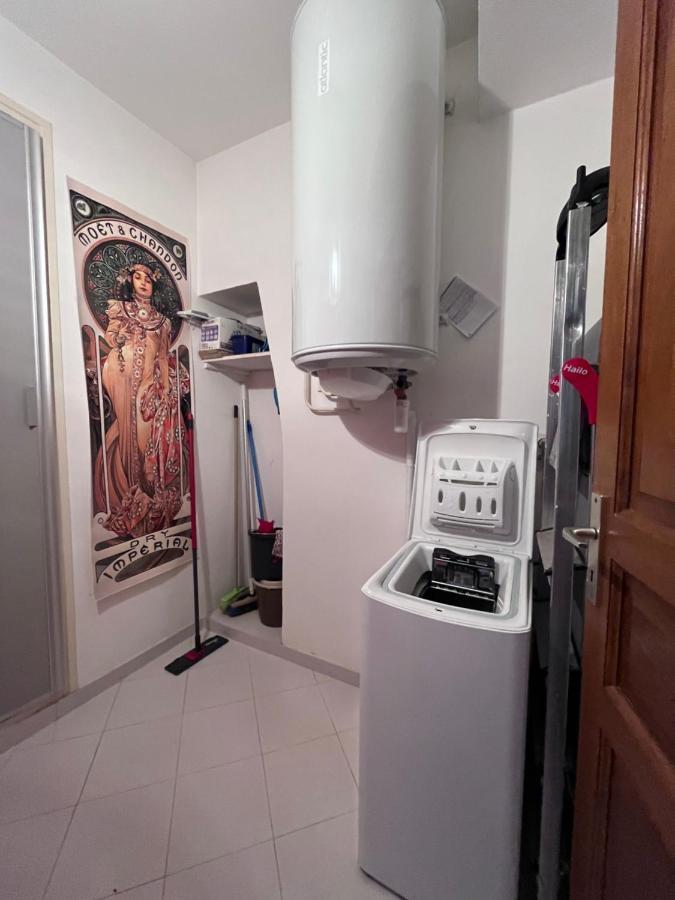 Appartement Spacieux En Face Du Port Calvi  Ngoại thất bức ảnh